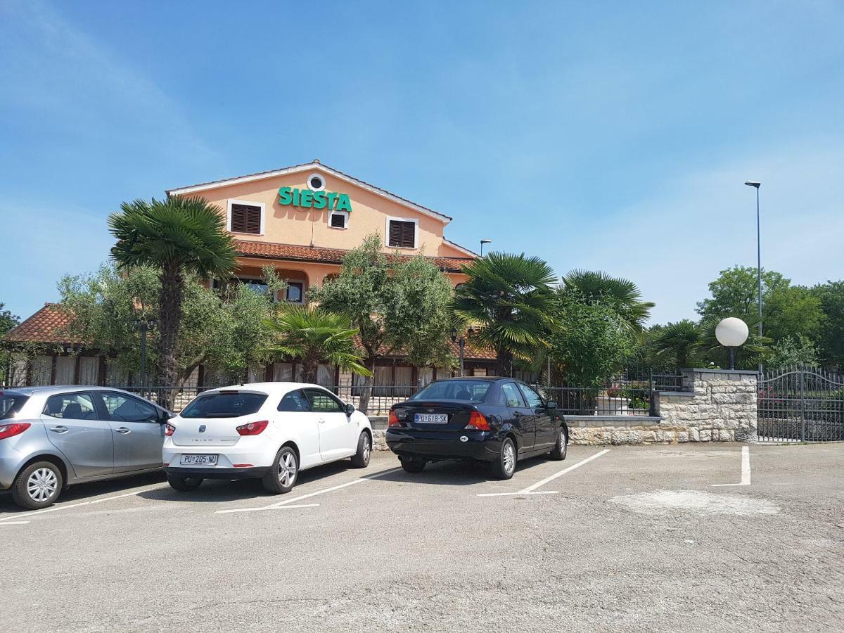 Rooms Siesta Poreč Zewnętrze zdjęcie