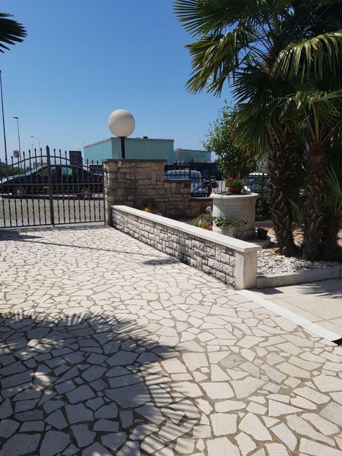 Rooms Siesta Poreč Zewnętrze zdjęcie